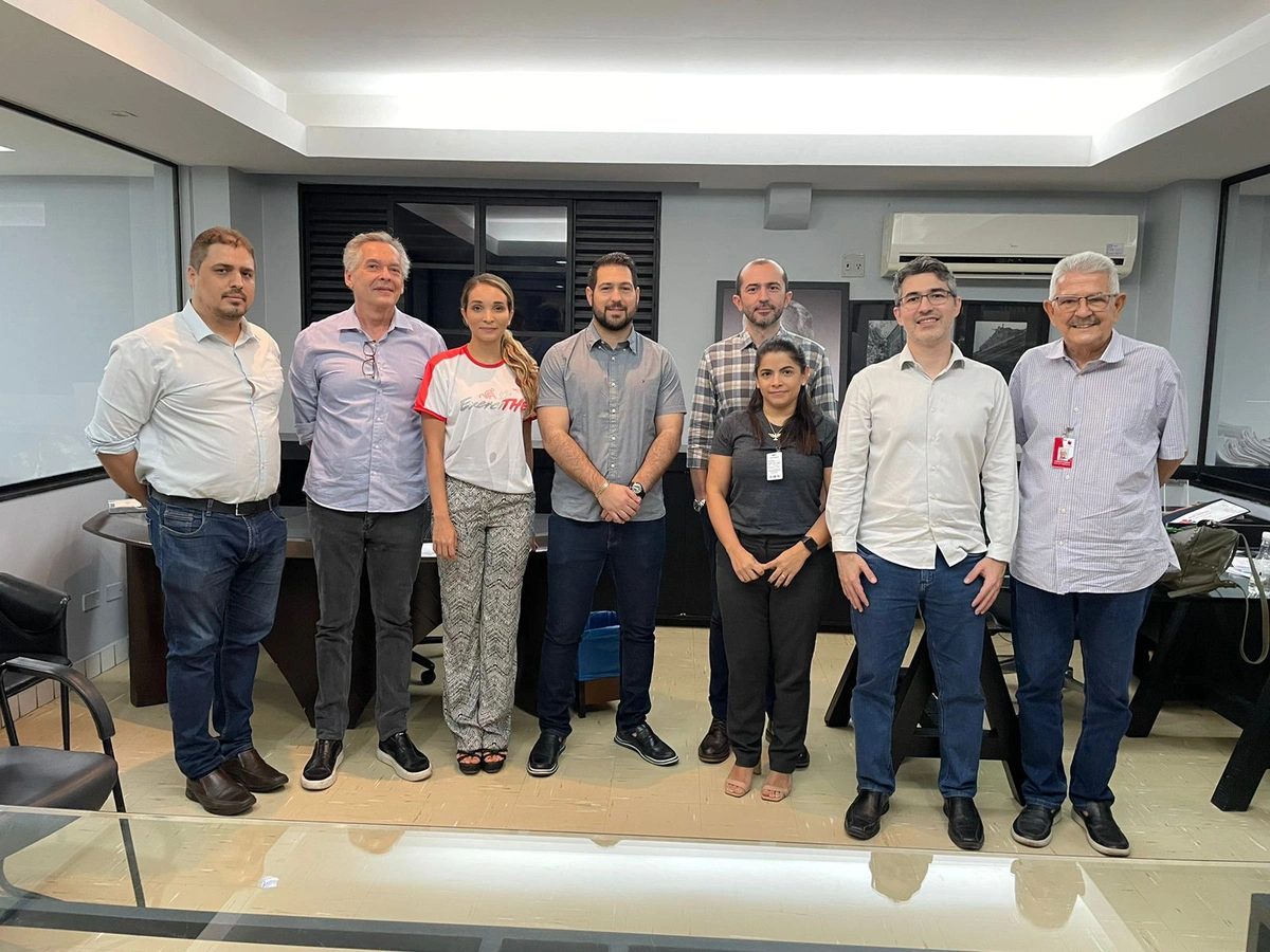 Felipe Sampaio visita Hospital São Marcos