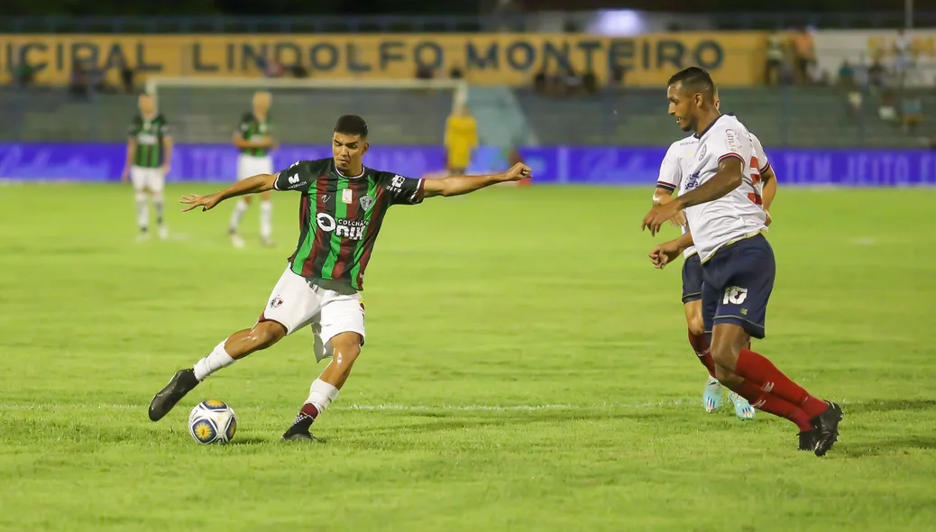 Fluminense-PI e Bahia no Lindolfo Monteiro