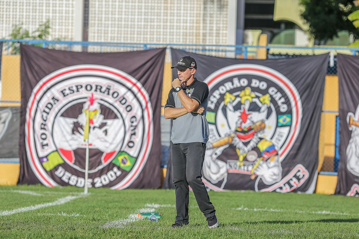 Gerson Gusmão, técnico River-PI