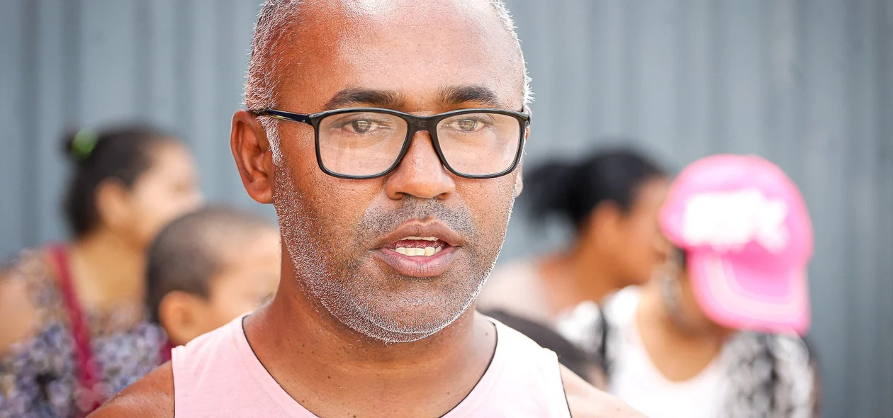 Gilson Rodrigues, pai de um dos alunos