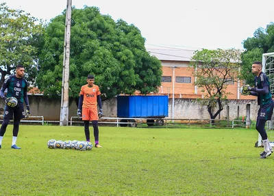 Goleiros do Fluminense-PI