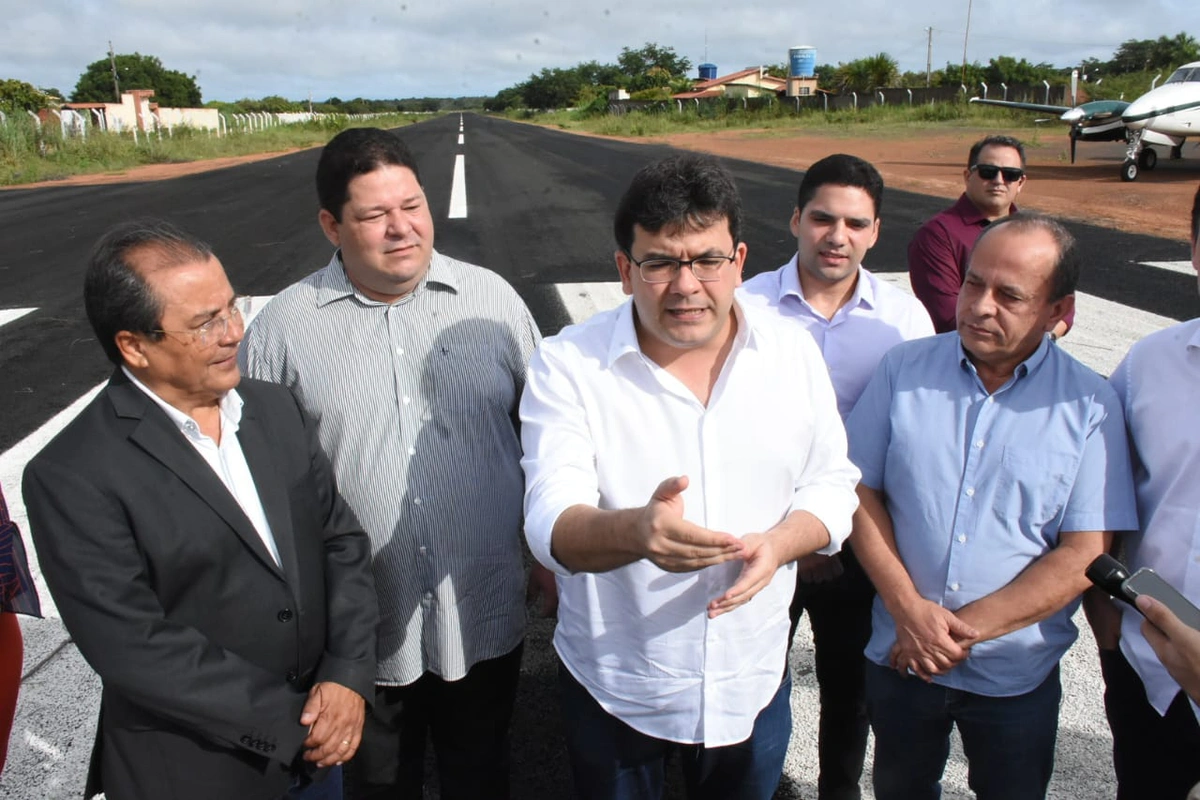 Governador entrega reforma da pista do aeródromo de Valença