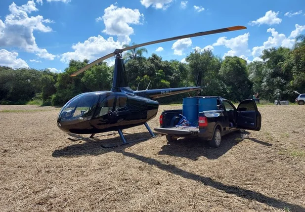 Helicóptero com 300 kg de cocaína interceptado pela Polícia Federal e Militar de São Paulo