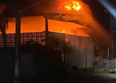 Incêndio em galpão de cooperativa de reciclagem em Arez, Rio Grande do Norte