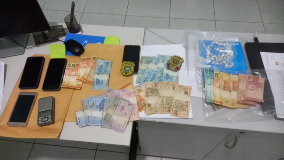 Itens apreendidos pela DHTL em Parnaíba