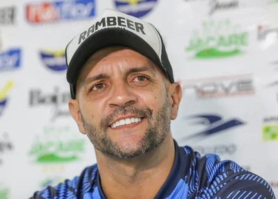 Jerson Testoni, técnico Altos
