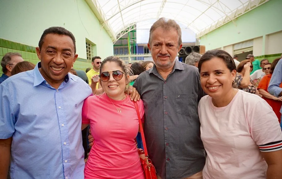 Joel Rodrigues na inauguração do mercado central de Campo Maior