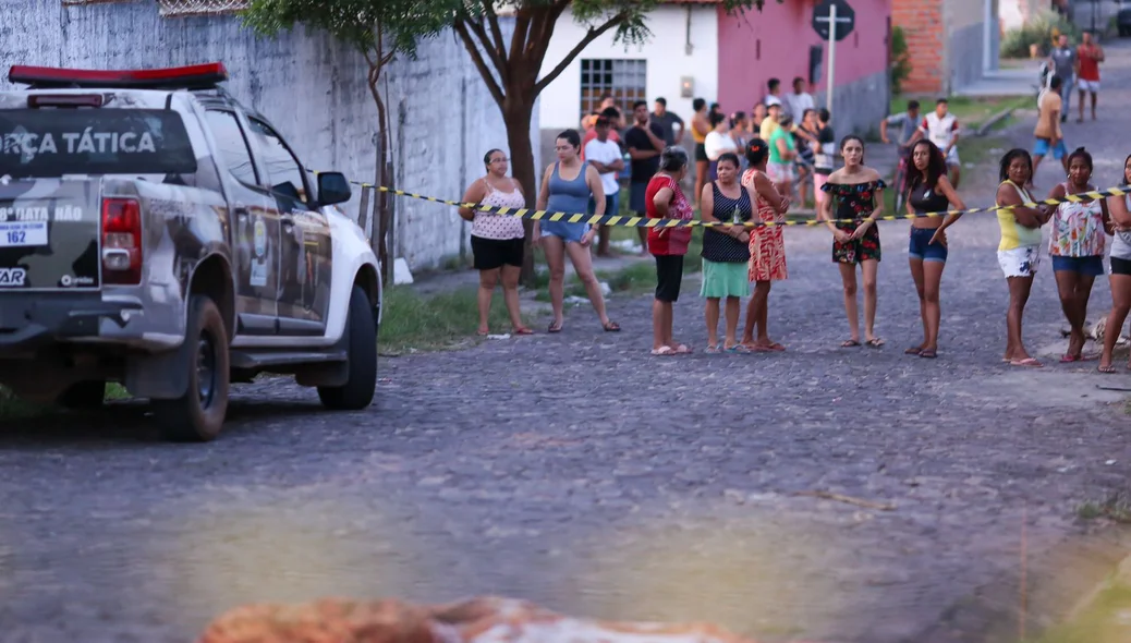 Jovem foi morto a tiros
