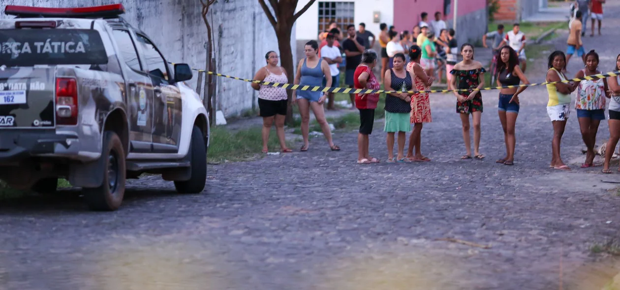Jovem foi morto a tiros
