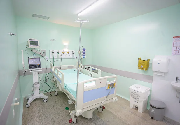 Leito entregue para o Hospital Universitário