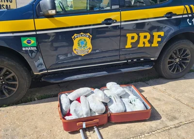 Maconha apreendida com passageiro em ônibus na BR 316 em Teresina