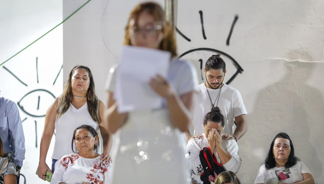 Maria Eduarda, irmã do João Pedro