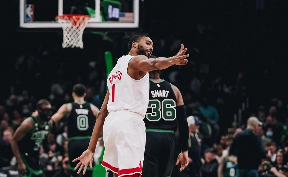 Mikal Bridges foi o homem da partida com 38 pontos e 10 rebotes
