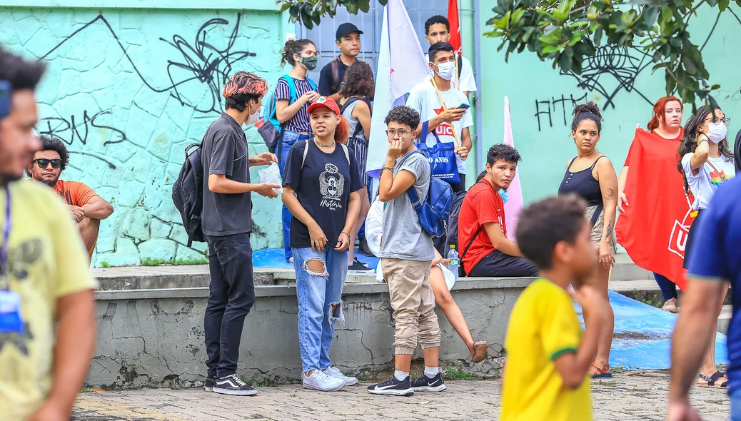 Muita gente na manifestação