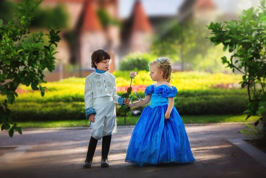 Pais não podem chamar filhas de ‘princesas’ e ‘bonitas’, orientam creches