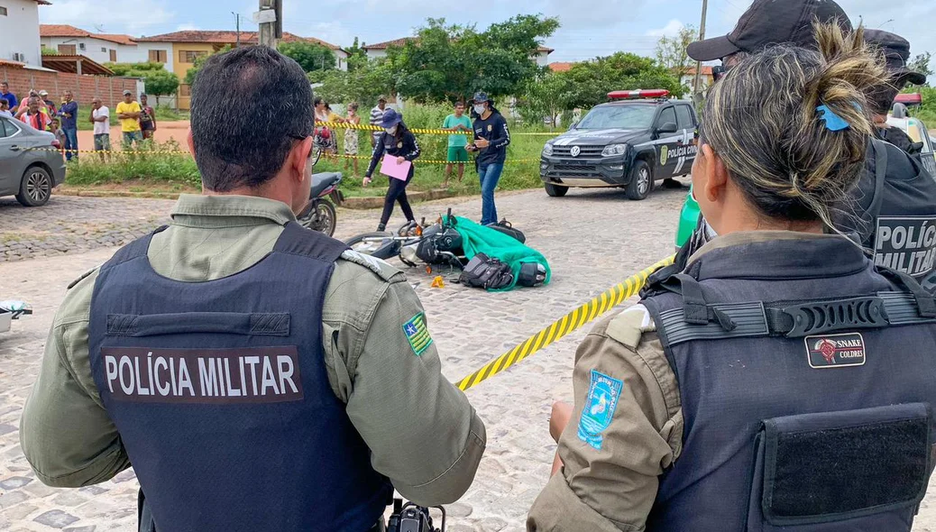 Perícia no local do crime