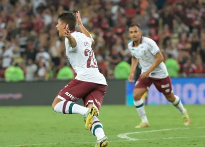 Pirani foi o autor do gol da virada do Fluminense