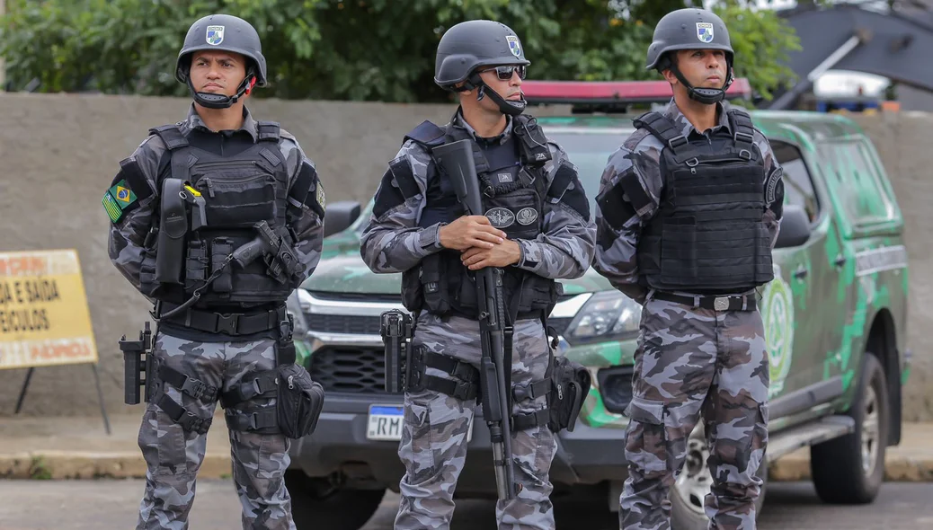 Polícia Militar na desocupação do bairro Teresina Sul
