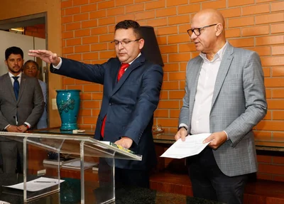Posse do deputado estadual Hélio Rodrigues