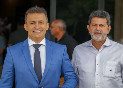 Prefeito de Curimatá e Secretário de Finanças do município, Kleber Carvalho