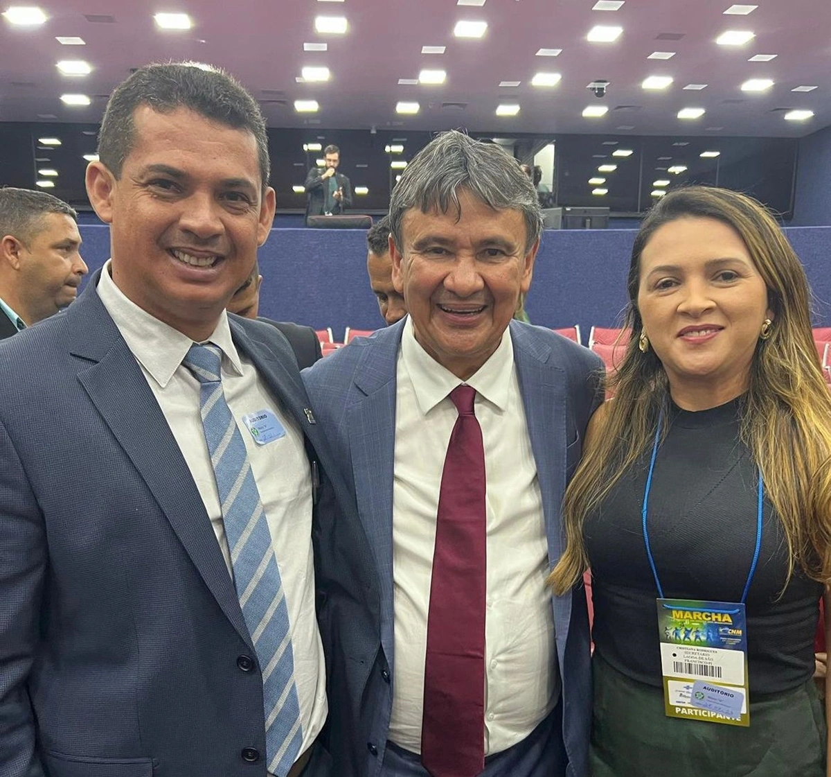Prefeito João Arilson com o ministro Wellington Dias