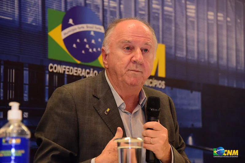 Presidente da CNM, Paulo Ziulkoski