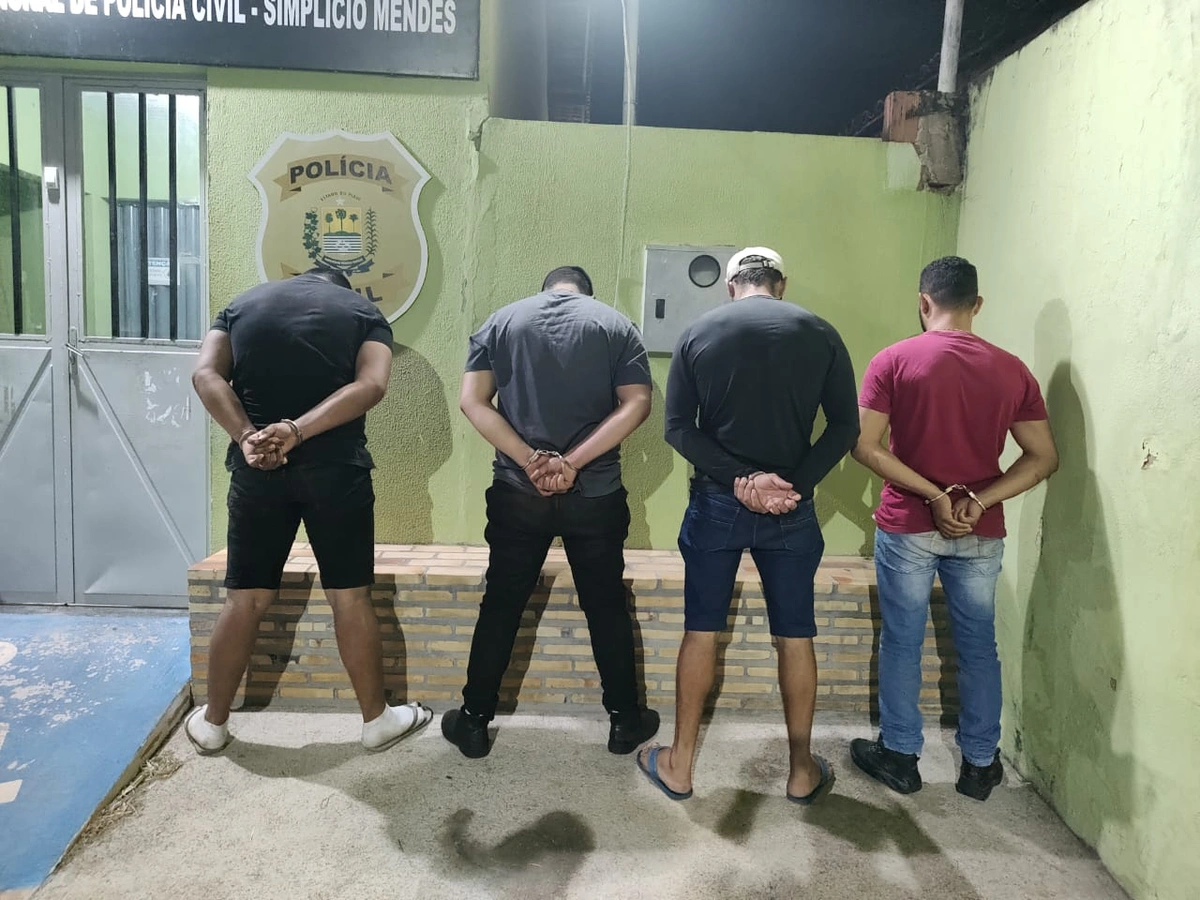 Presos na ação policial