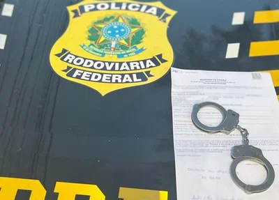 PRF cumpre mandado e prende homem em Teresina