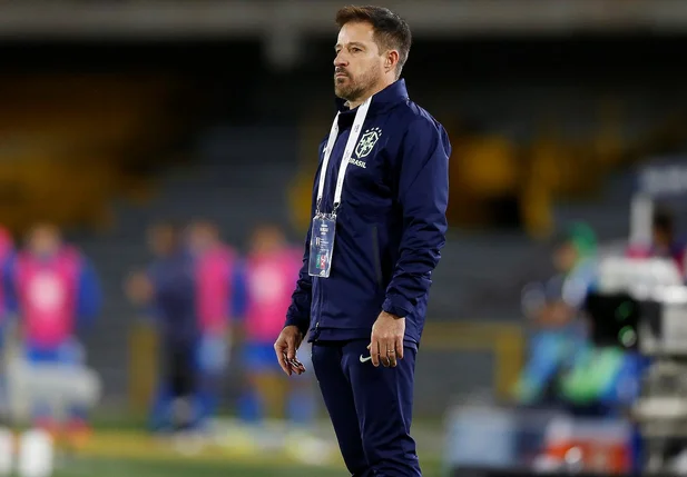 Ramon Menezes é o técnico interino da Seleção Brasileira