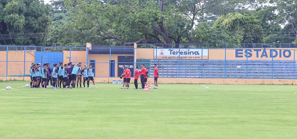 Reunião com jogadores