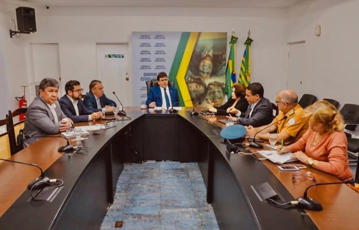 Reunião do governador Rafael Fonteles com equipe da ZPE