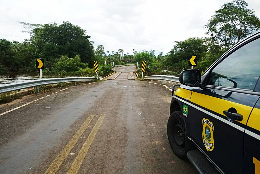 Rodovia BR 222 liberada em Piripiri