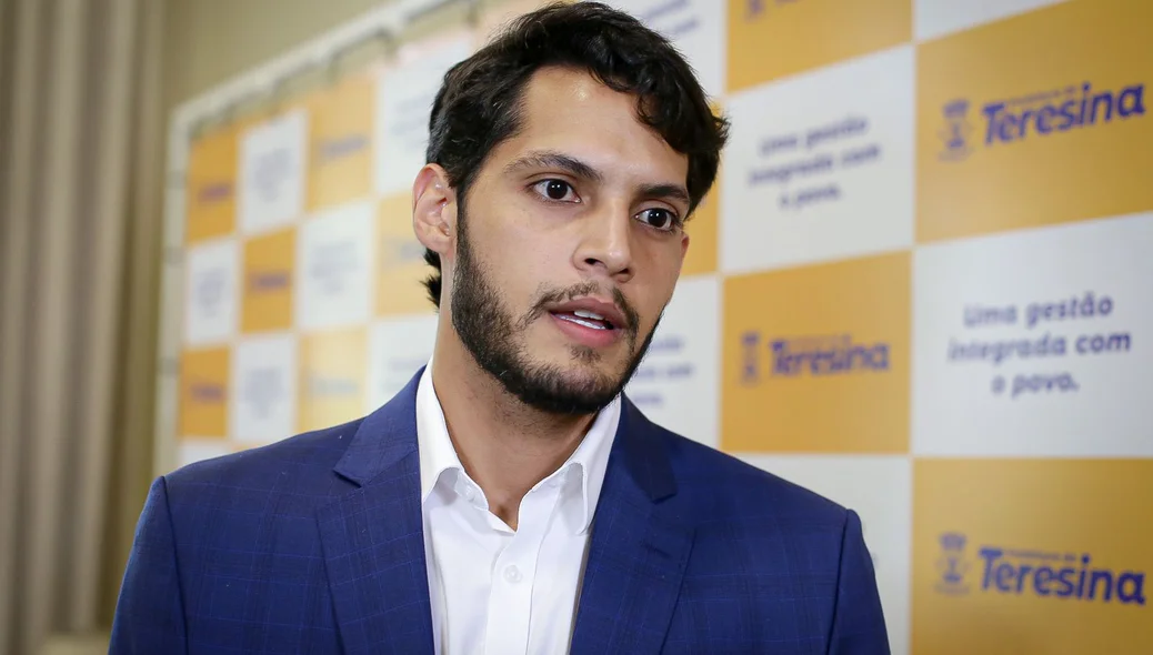 Roncalli Filho em entrevista coletiva