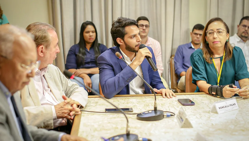 Superintendente da SAAD Centro Roncalli Filho dá detalhes da obra