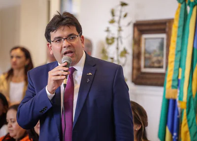 Solenidade no Karnak com a presença de Rafael Fonteles e demais autoridades