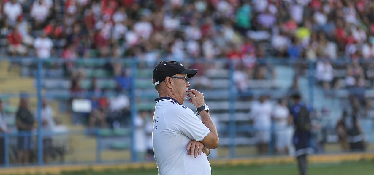 Técnico Pedro Manta