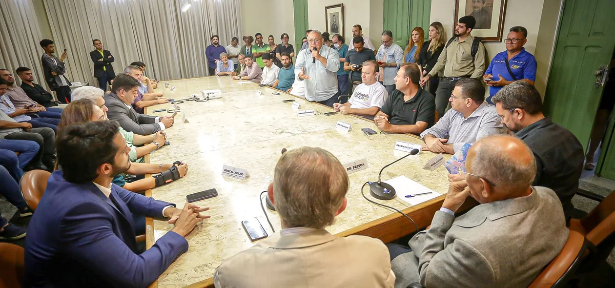 Vereador Antônio José Lira participou da solenidade