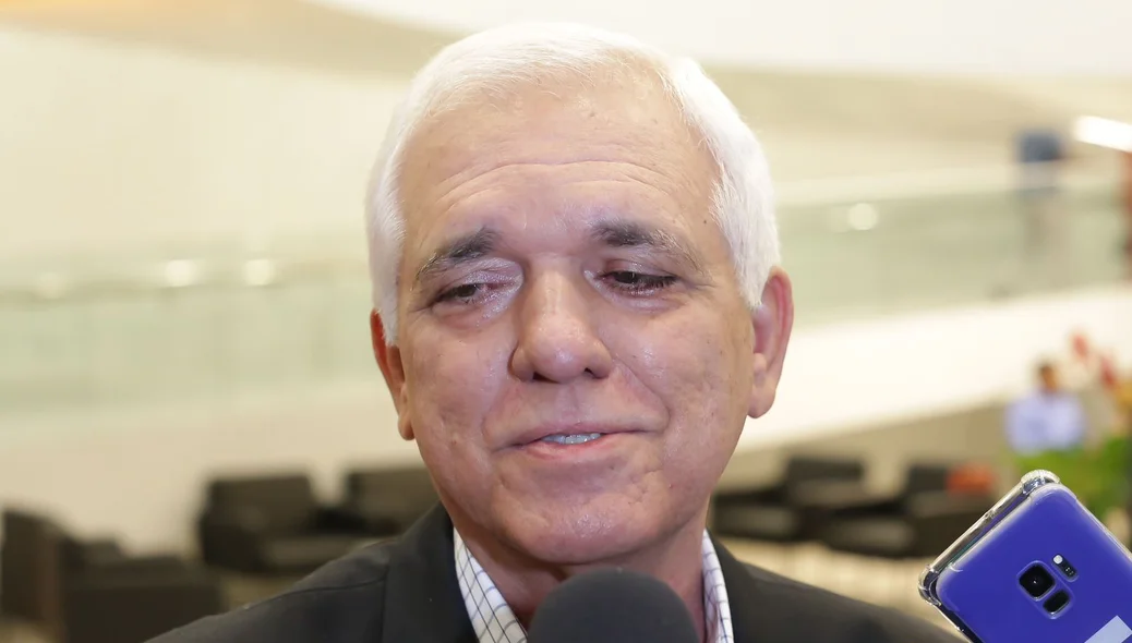 Vice-governador Themístocles Filho