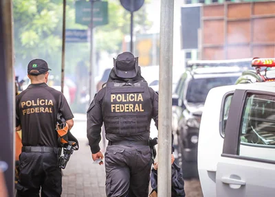 Agentes da Polícia Federal em operação