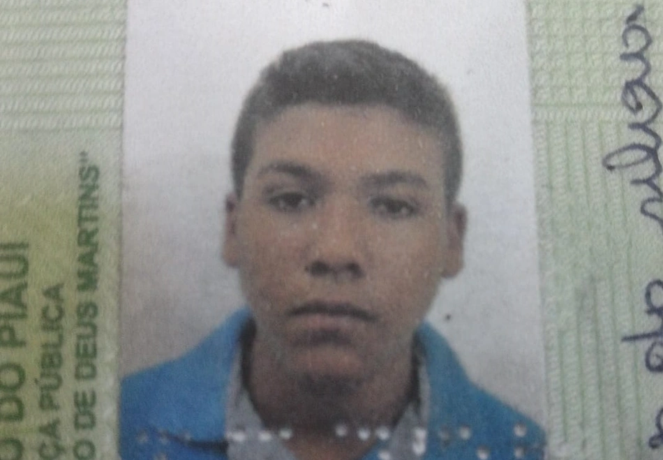 Alisson Rodrigues da Silva, 19 anos