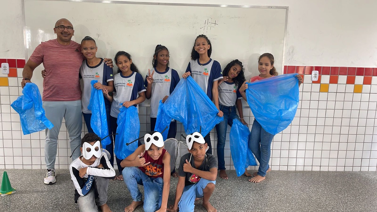 Alunos realizam atividades lúdicas em combate à proliferação da dengue