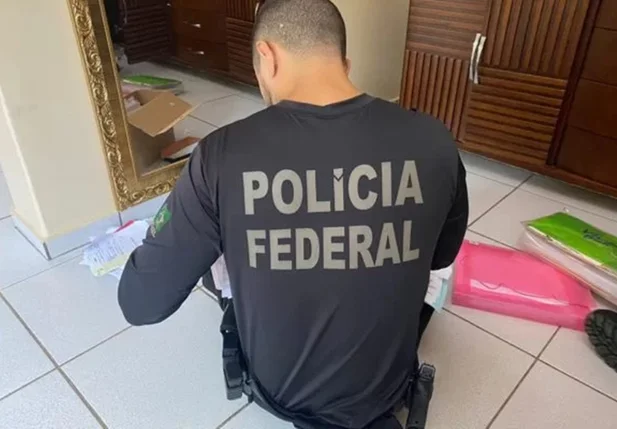 Ao todo, 13 mandados de busca e apreensão foram cumpridos pela PF em Goiás