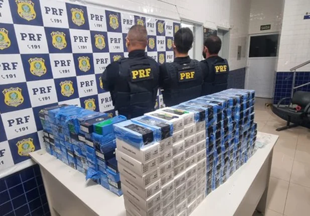 Aparelhos foram apreendidos pela PRF em Floriano