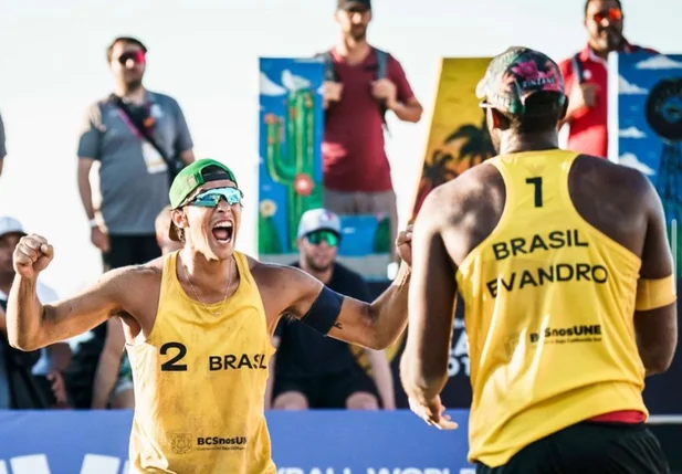 Arthur e Evandro são campeões de Challenge de Saquarema de Vôlei de Praia