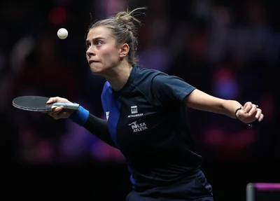 Bruna Takahashi é eliminada na estreia do WTT Champions de Macau