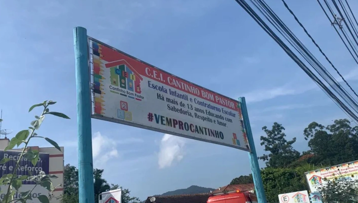 C.E.I Cantinho Bom Pastor, localizada em Blumenau, estado de Santa Catarina