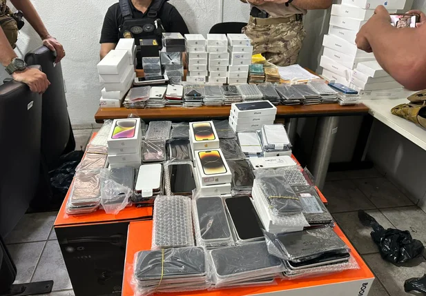 Celulares apreendidos durante Operação Interditados II
