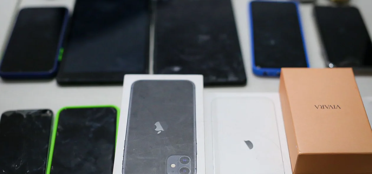 Celulares apreendidos