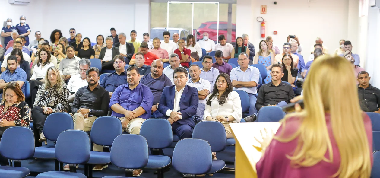 Cerimonia aconteceu no auditório da Superintendência Estadual do Ministério da Saúde