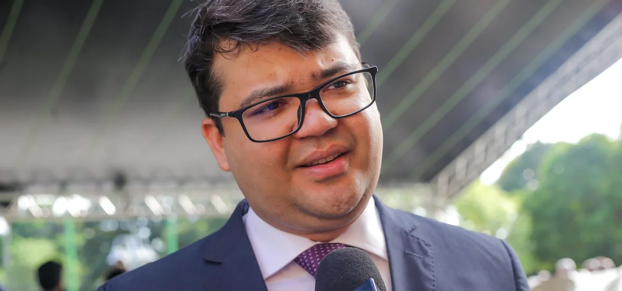 Chico Lucas esteve presente na solenidade em comemoração ao Dia de Tiradentes no QCG da PM-PI
